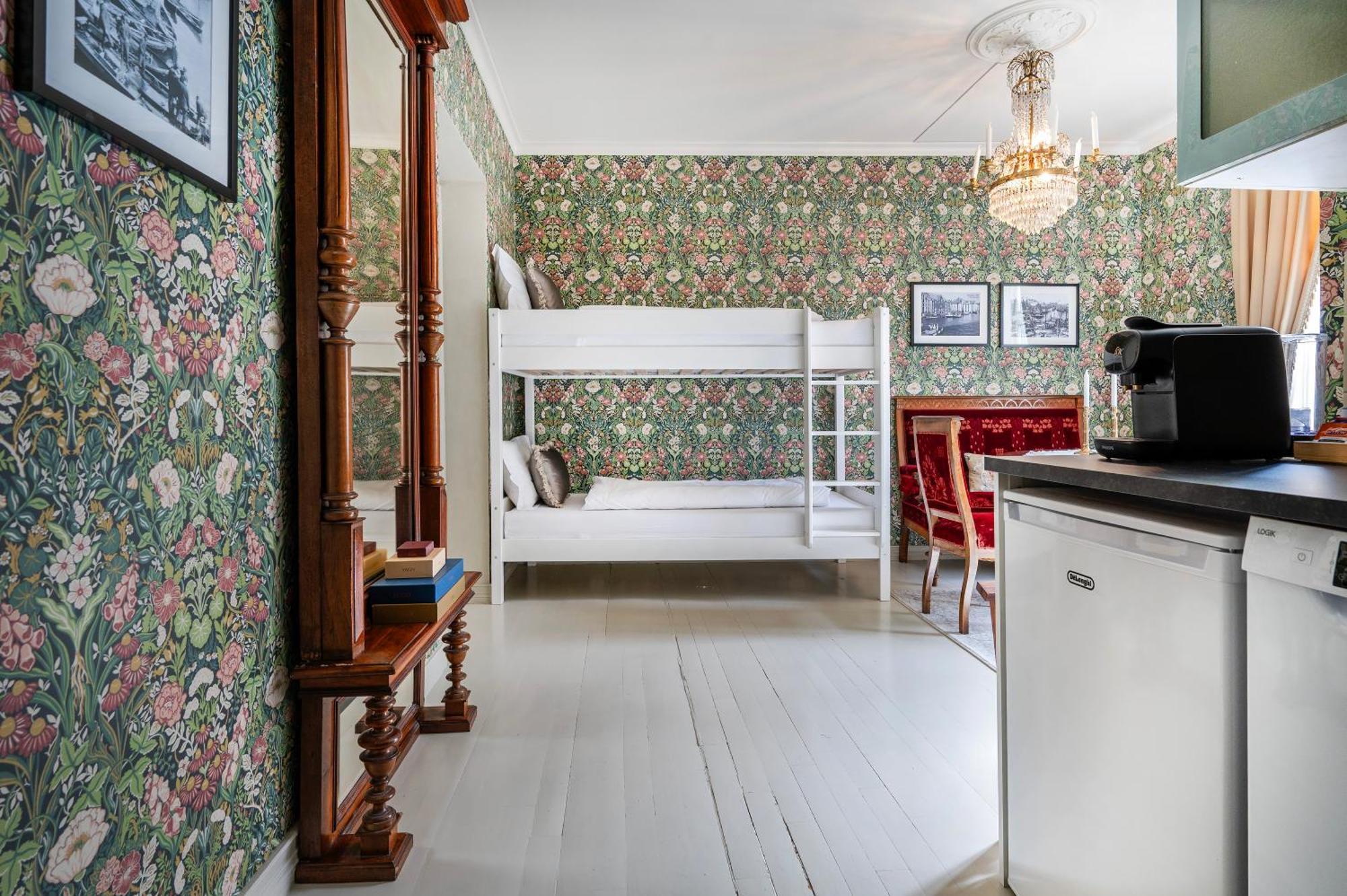 Jugend 1903 Apartment Alesund Bagian luar foto
